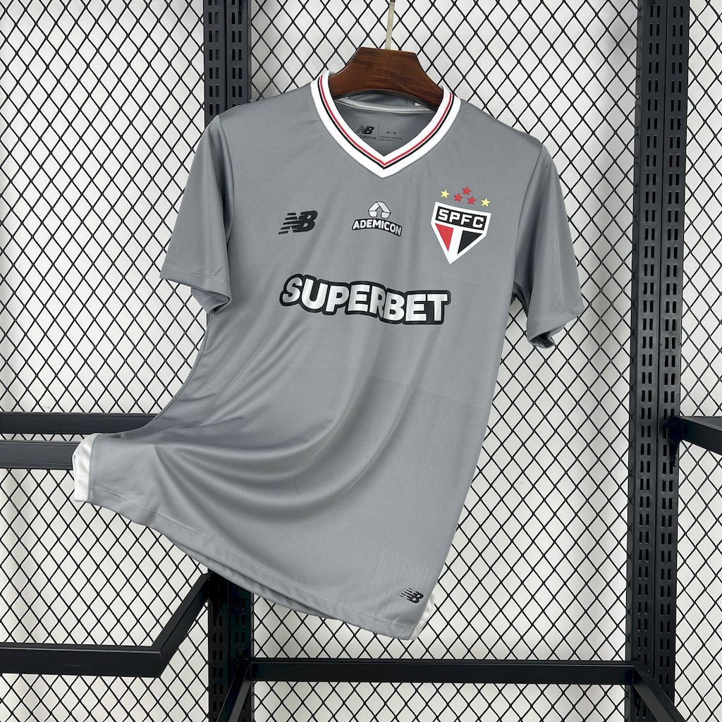 São Paulo terceiro 25/26
