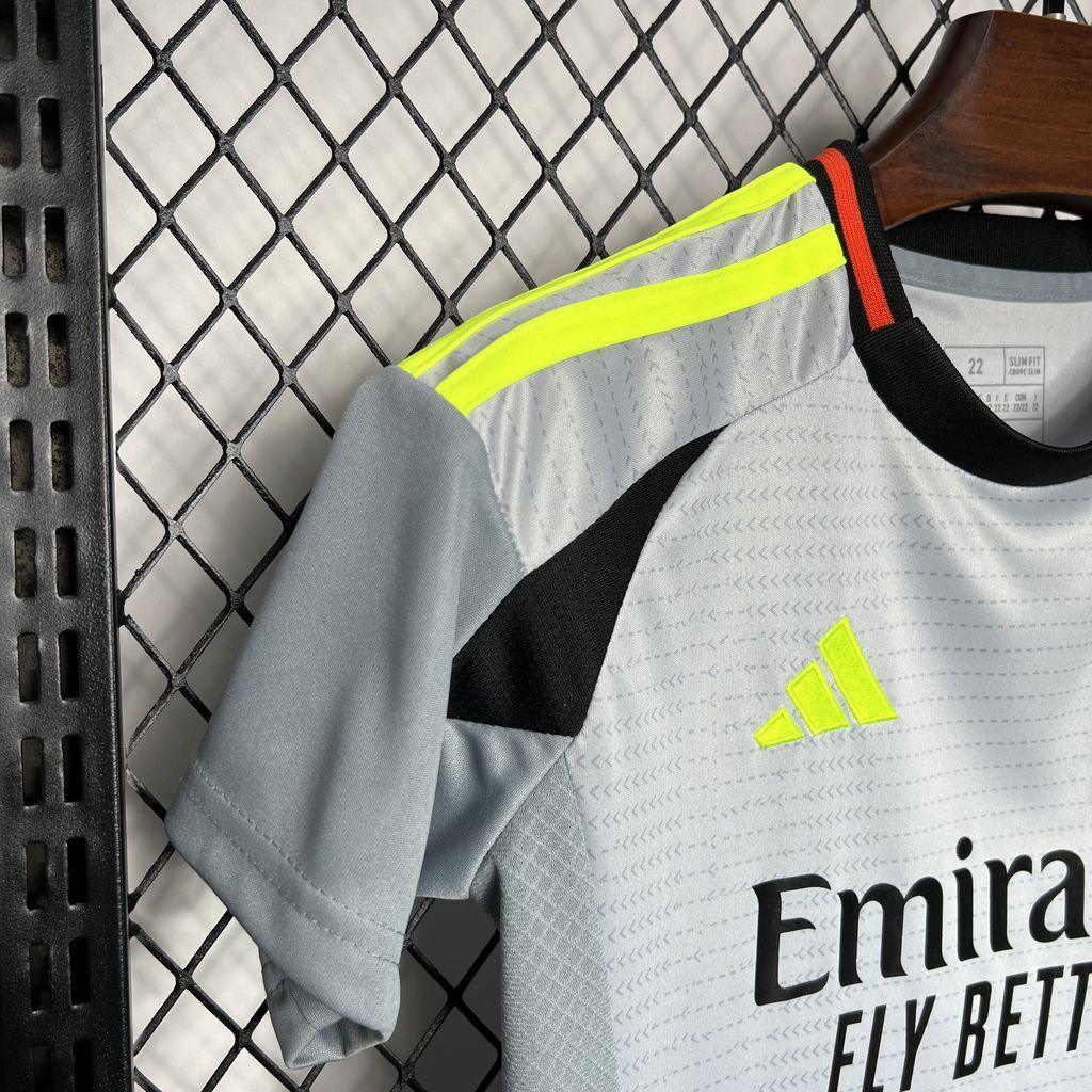 Conjunto Infantil Benfica third 24/25