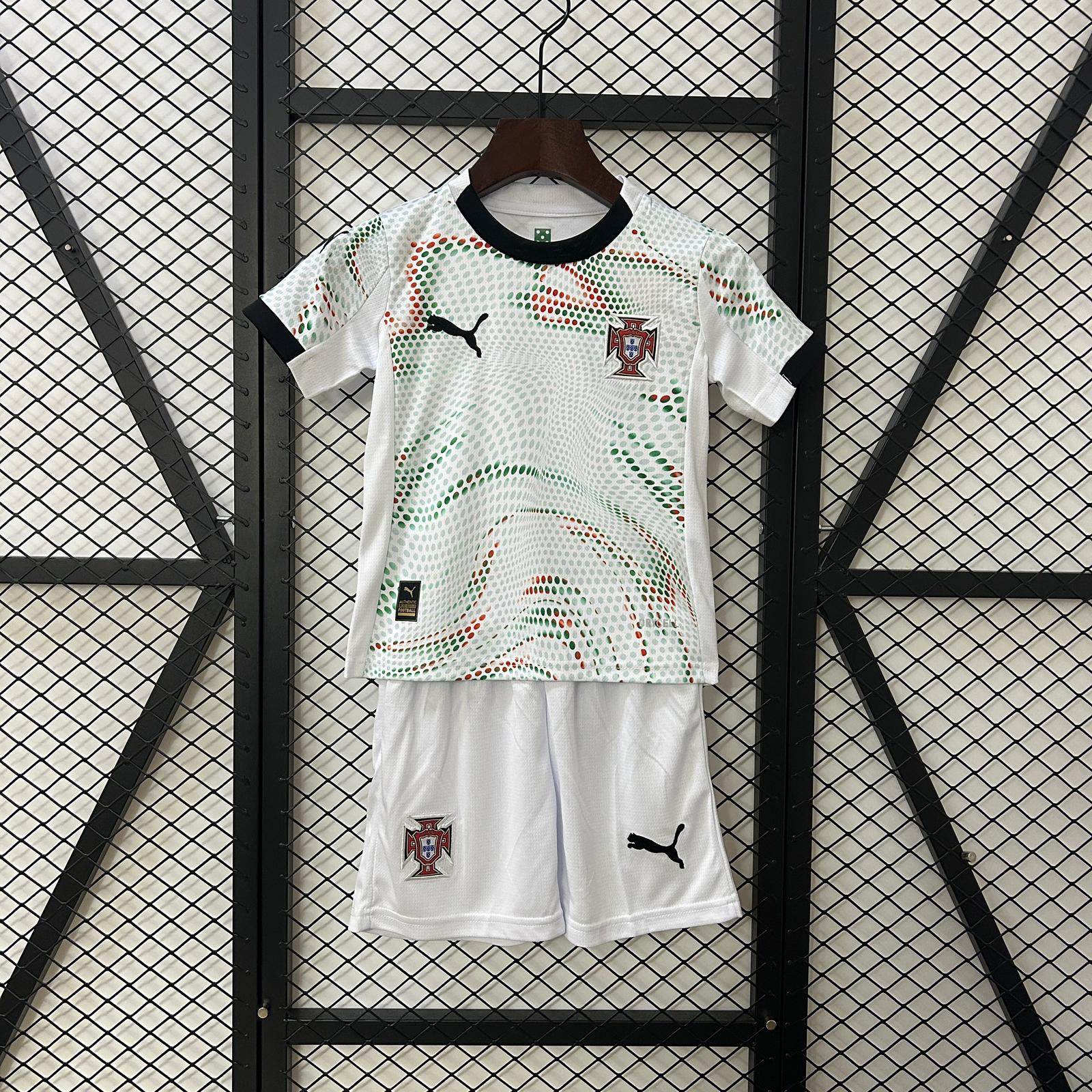 Conjunto Infantil Portugal Away 25/26