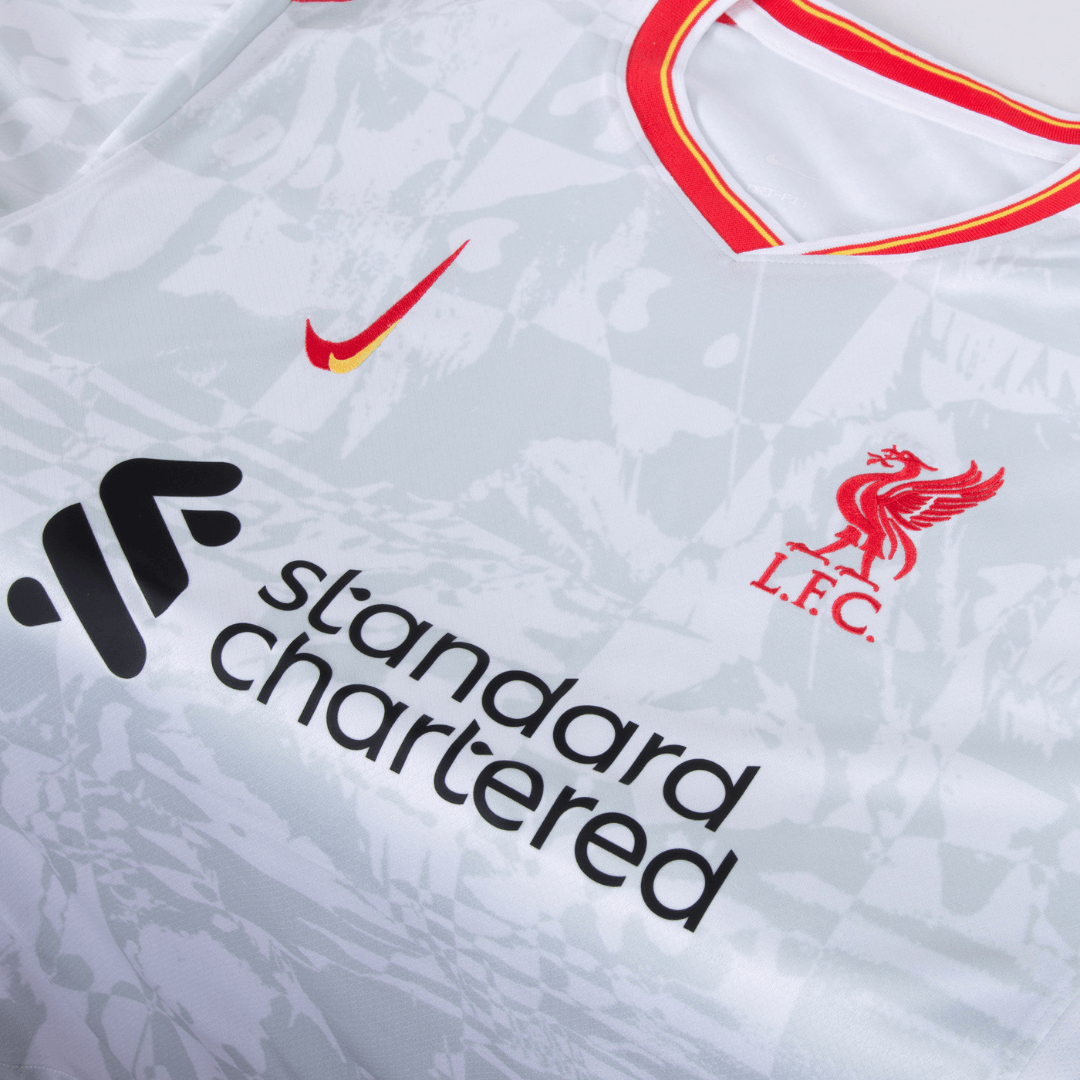 Liverpool third 24/25 - Virgil #4