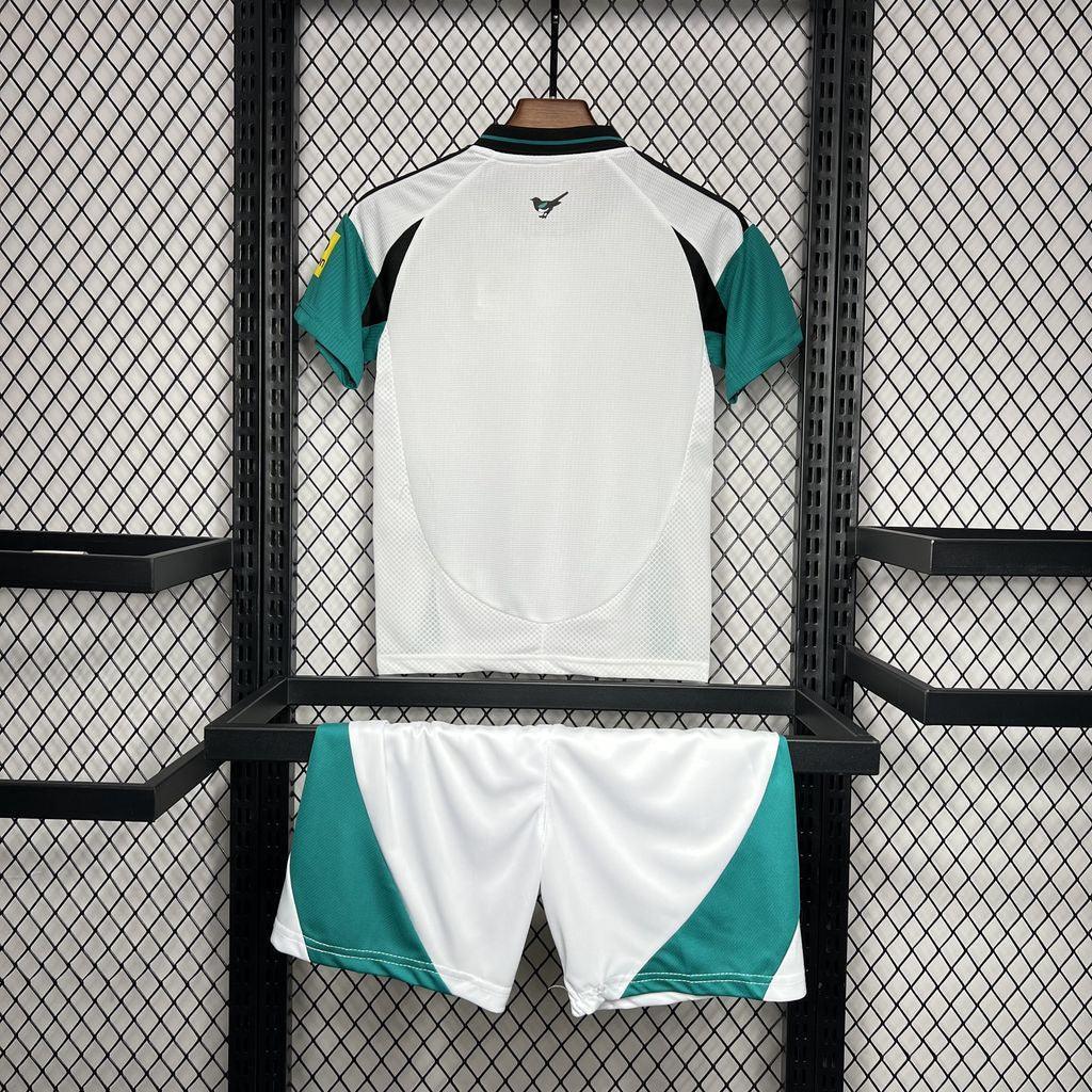Conjunto Infantil Newcastle third 24/25