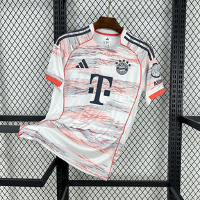 Bayern München away 25/26