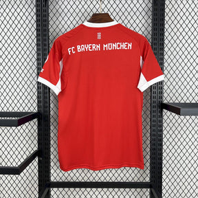 Bayern München home 25/26